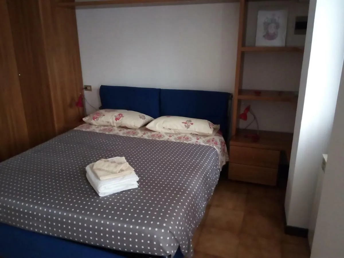 Σπίτι διακοπών Casa Vacanze Dalia Marone Ιταλία
